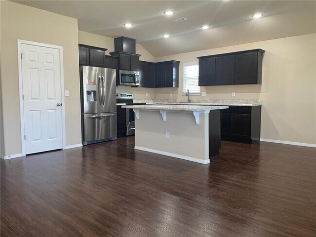 Foto del edificio - 6802 SW Whitmarsh Rd