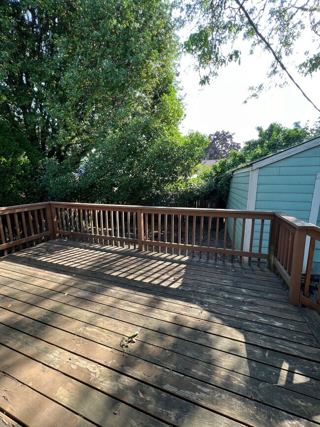 Building Photo - CUTE 3 BED 1 BATH HOME LOCATED IN SOUTH SALEM