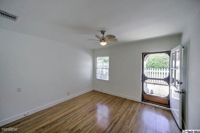 Foto del edificio - 3 br, 1 bath House - 2849 El Caminito