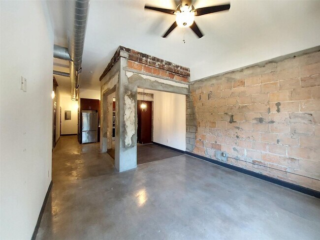 Foto del edificio - 6819 Avenue C