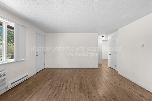 Foto del edificio - 3617 N Washington St