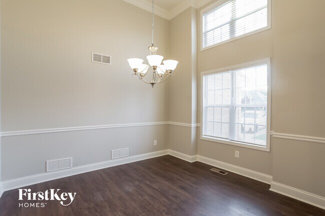 Foto del edificio - 125 Devynwood Ct