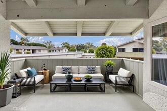 Building Photo - 8777 Coral Springs Ct