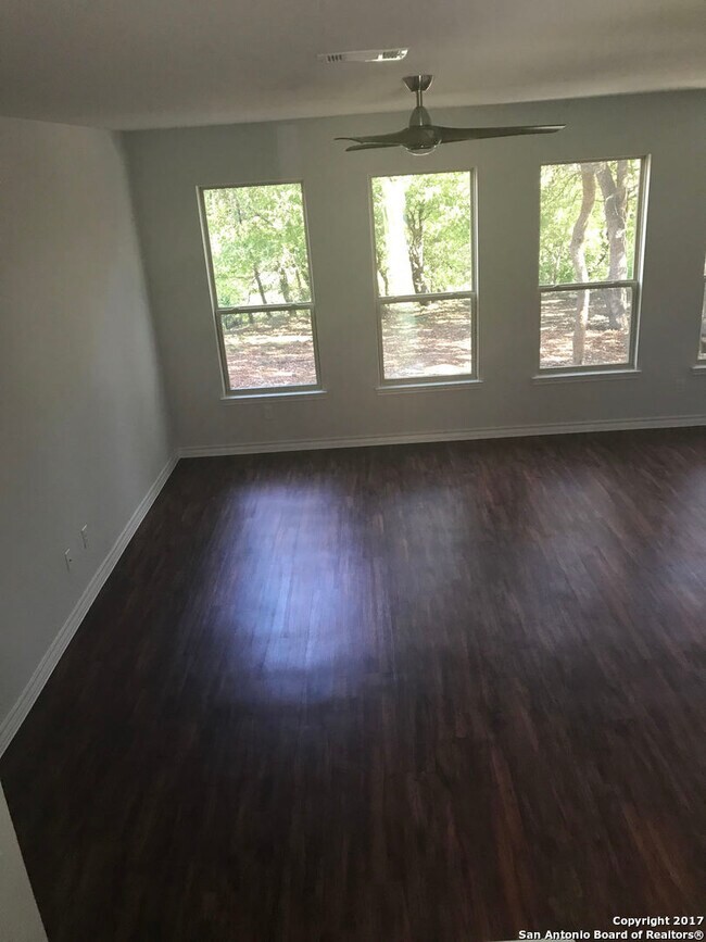 Foto del edificio - 14052 Cedar Canyon