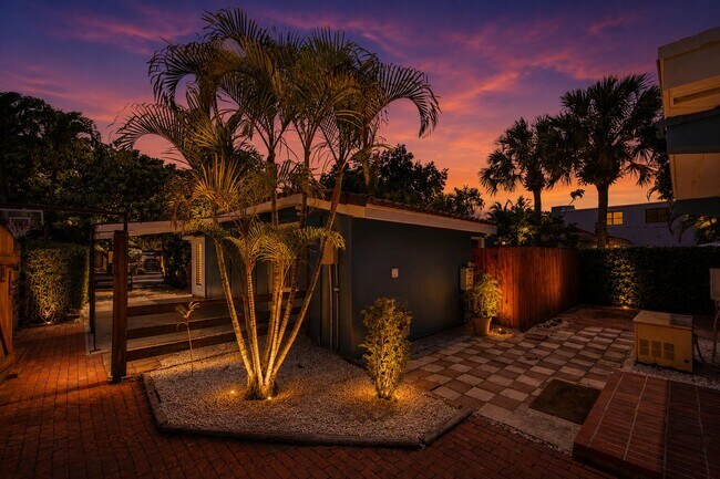 Foto del edificio - 854 SW 11th St