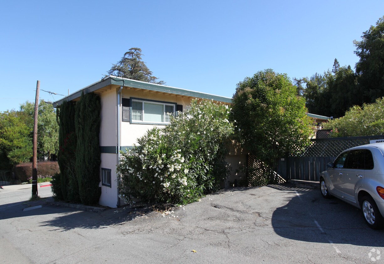 Building Photo - 505 Cane St