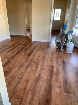 Building Photo - 151 E Farm St