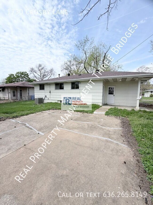 Building Photo - 1730 Crosby Ln