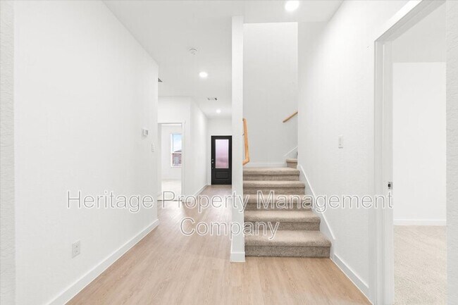 Foto del edificio - 4044 Rock Ml Dm