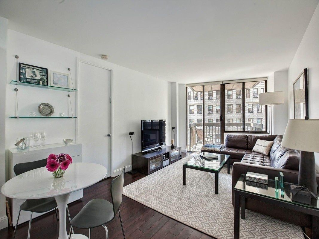 Foto principal - 5 E 22nd St
