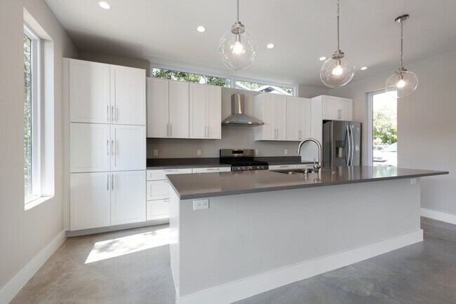 Foto del edificio - 3107 Walling Dr