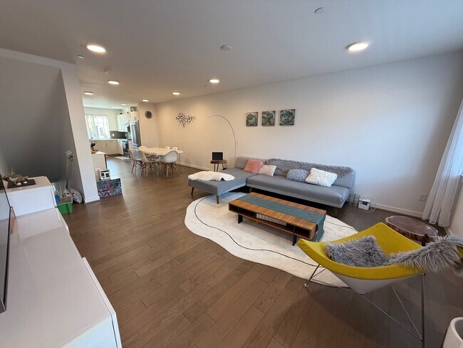 Foto del edificio - 1480 157th Ct NE