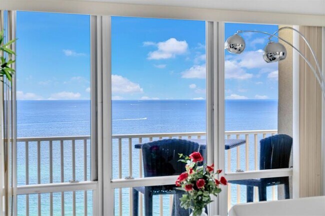 Foto del edificio - 750 N Ocean Blvd