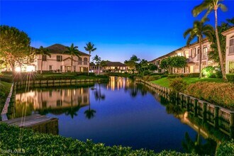 Building Photo - 269 Colonade Cir