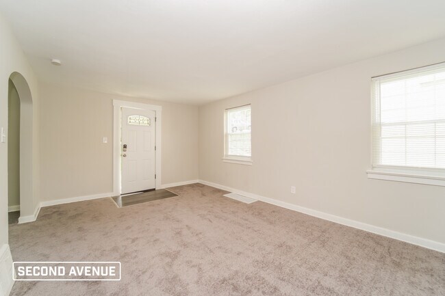 Building Photo - 707 Parkway Ave