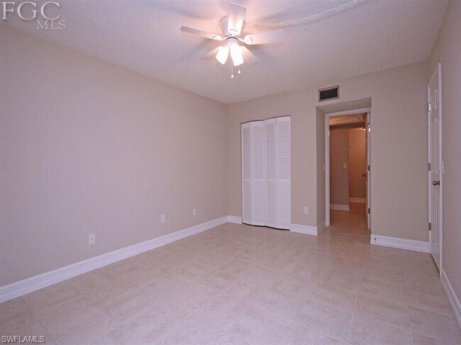 Dormitorio principal - 12501 McGregor Blvd