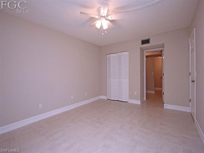 Master Bedroom - 12501 McGregor Blvd