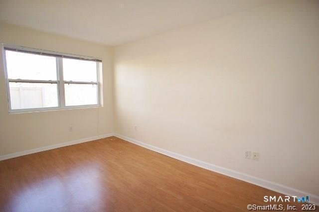 Foto del edificio - 16 Oakwood Ave