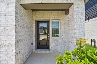 Building Photo - 1120 Novelle Bnd Dr