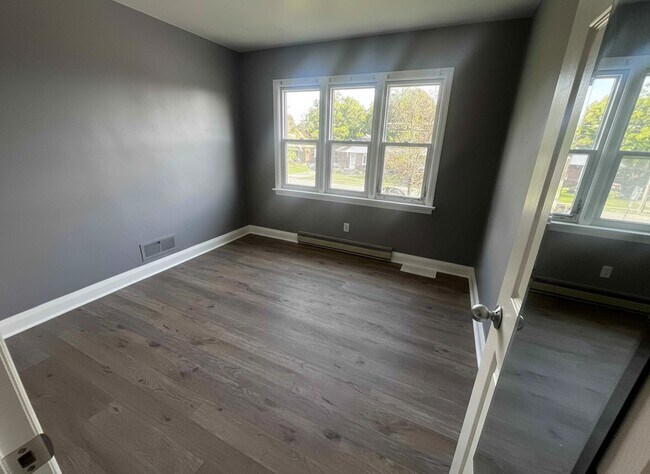 Photo du bâtiment - 140 Penetang St