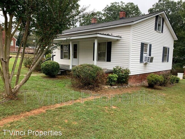 Building Photo - 2 br, 1 bath House - 8511 Vaughn St.