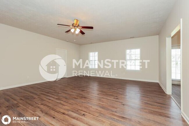 Building Photo - 104 SLOW WATERS DR, CHRISTIANA, TN 37037