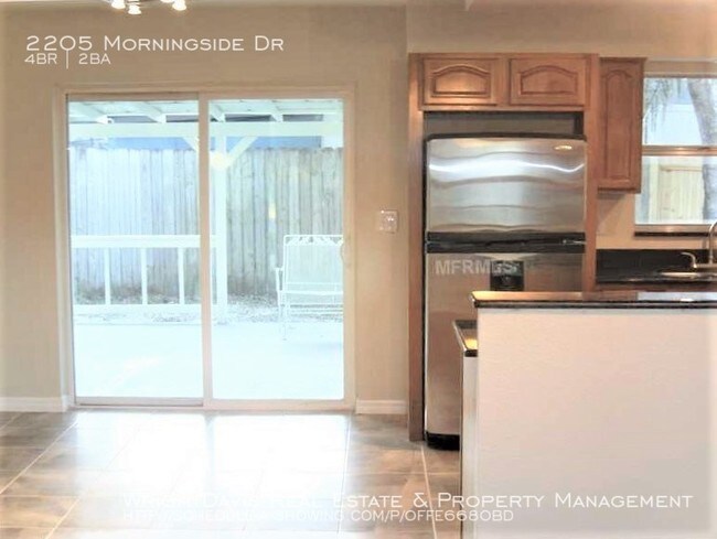 Building Photo - 2205 Morningside Dr