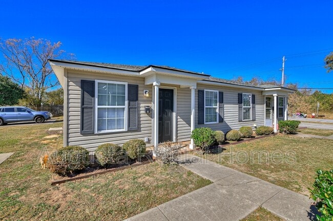 Building Photo - 1718B Hicks Street