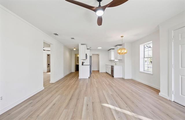 Foto del edificio - 2222 N Hickory St