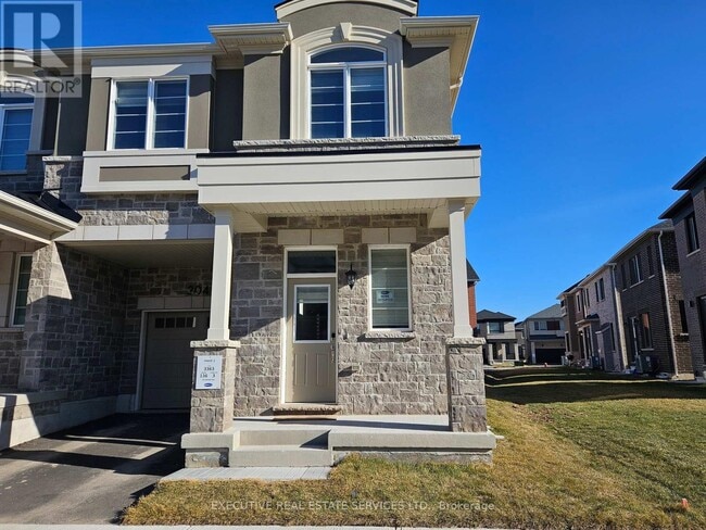 Building Photo - 304 Starflower Pl