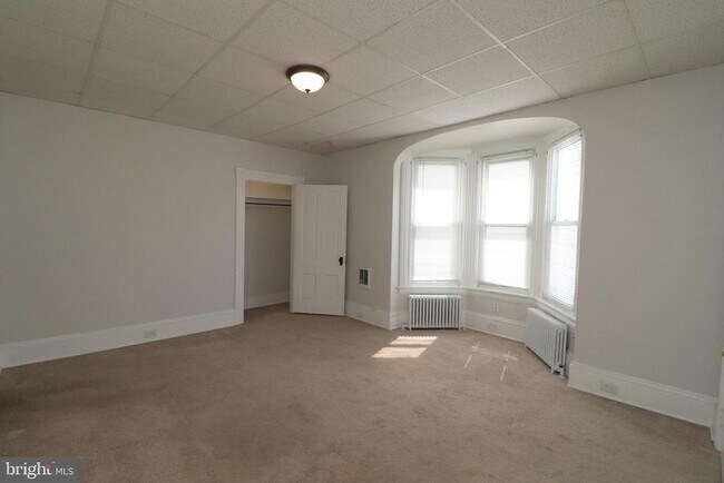 Building Photo - 56 N Nice St