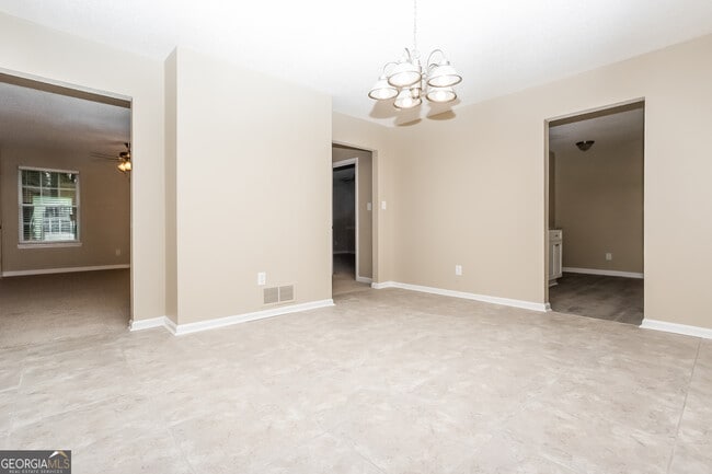 Foto del edificio - 3773 Kathryn Dr SW