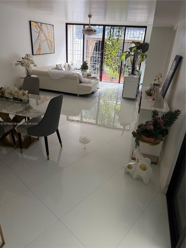 Building Photo - 13198 SW 10th Terrace