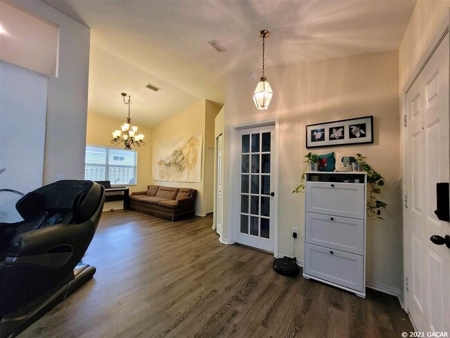 Building Photo - 5153 SW 79th Ter