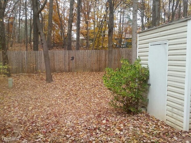 Building Photo - 3 br, 2.5 bath House - 5514 Richland St Un...