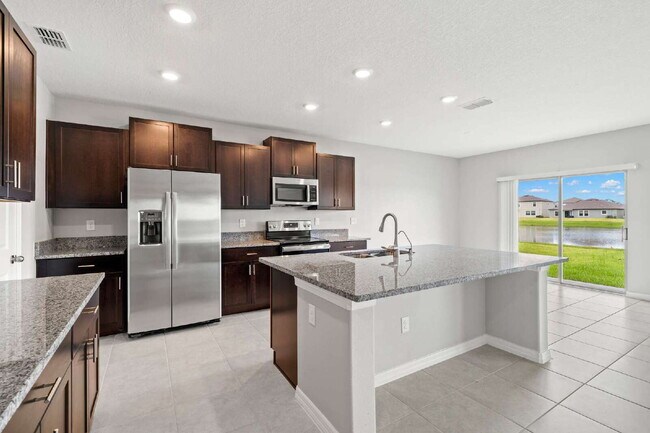 Building Photo - LIKE NEW Home for Rent in Creek Preserve!