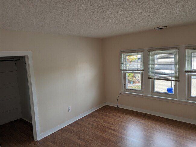 Foto del edificio - 3764 N Buffalo St