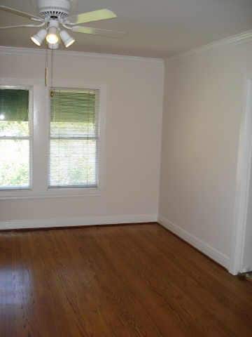 Building Photo - 1806 Vassar St