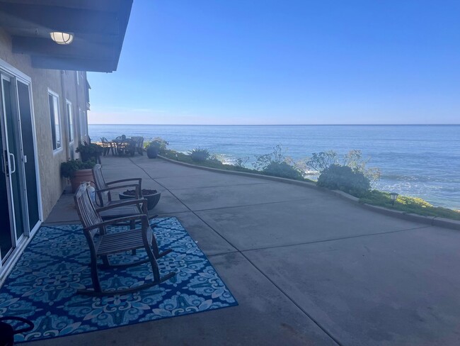 Building Photo - OCEAN EDGE , Steps from the beach ! Garage...