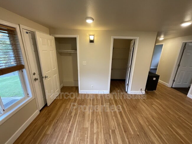 Foto del edificio - 1742 Anderson St