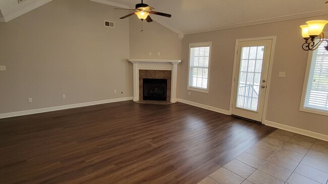 Building Photo - Doublecreek Subdivision
