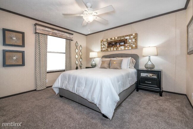Building Photo - 3 br, 2 bath Mobile Home - 1020 Union Ct