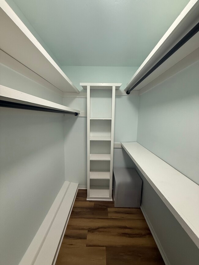 Foto del edificio - 7476 Walling Ln