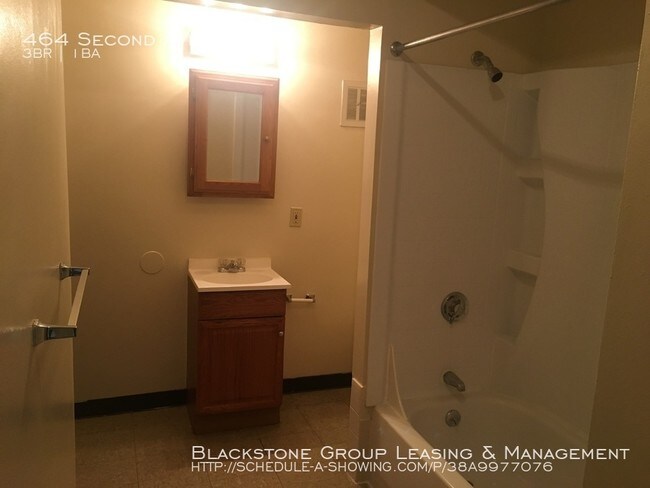 Building Photo - 464 Second Avenue