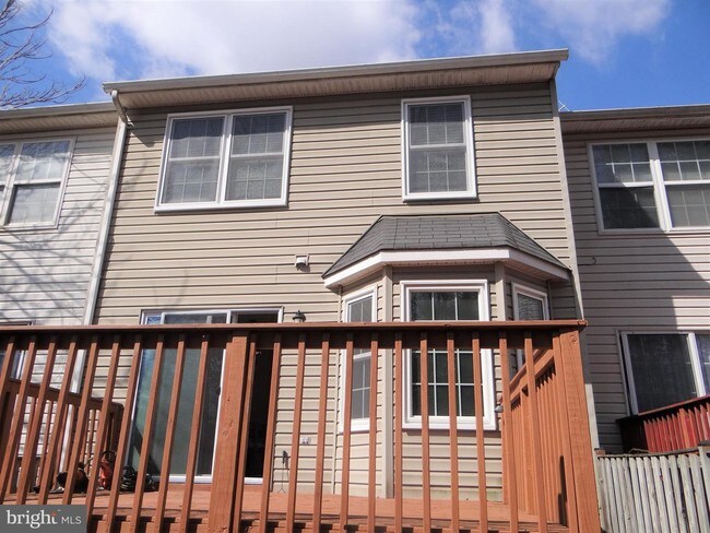 Building Photo - 10603 Riva Pl