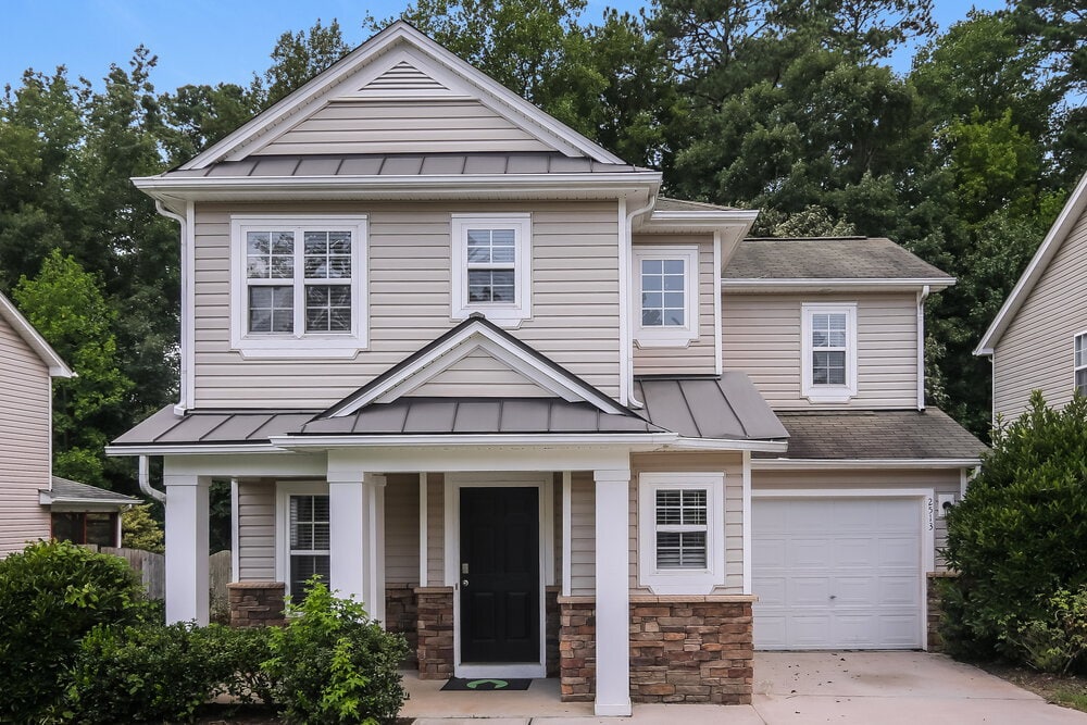 Primary Photo - 2513 Quarry Ridge Ln