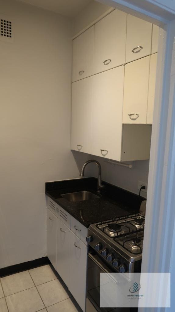 Foto del edificio - 534 W Stratford Pl