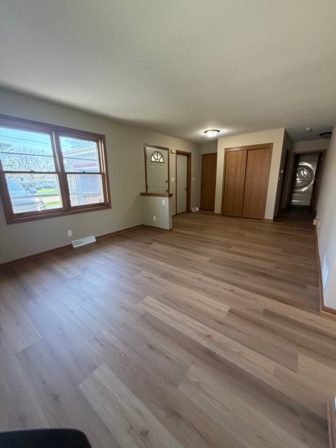 Foto del edificio - 11450 W Edgerton Ave