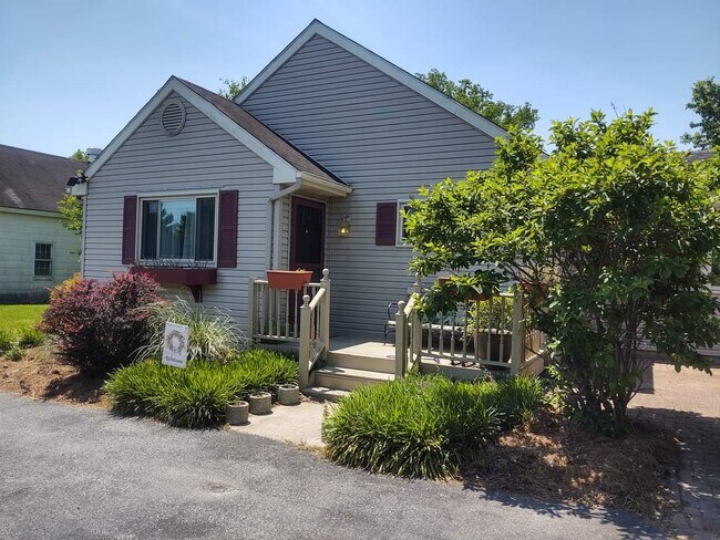 Building Photo - 32472 McCary Rd