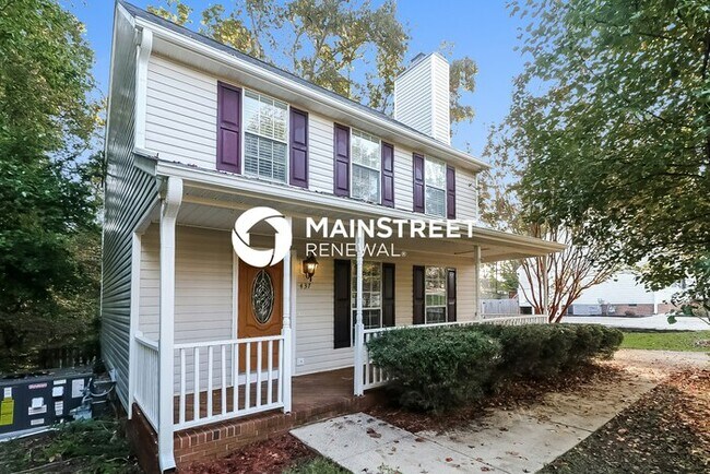 Foto del edificio - 3 Bedroom Pet-Friendly Home in Holly Springs, NC with Main Street Renewal